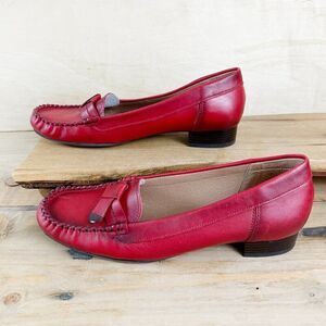 Belwest‎ Women's Loafers Red Leather 39 8.5 Flats Moccasins
